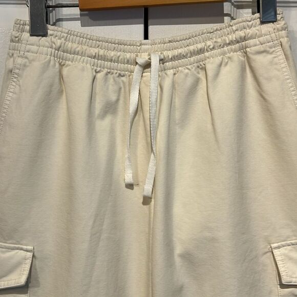 Aritzia Wilfred Free Cassian Cream Cargo Pants Size XS - Picture 3 of 14